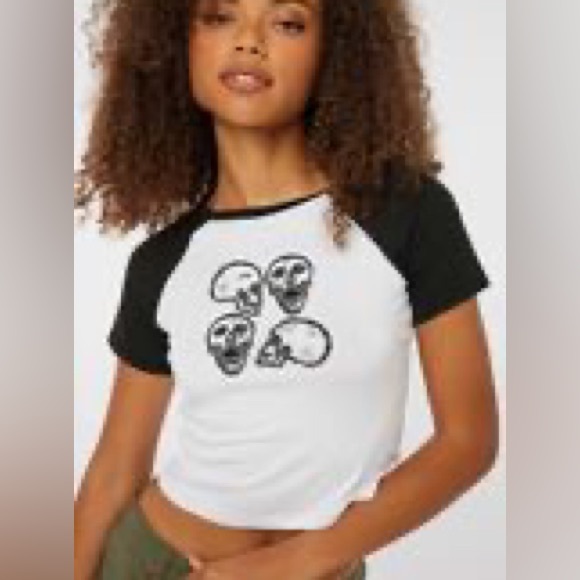 Super soft crop raglan tee - Picture 4 of 5